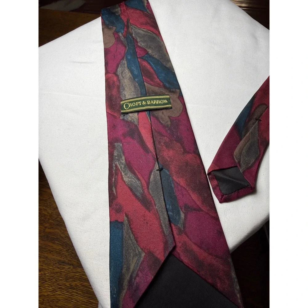 Croft & Barrow Mens Abstract Print Silk Blend Necktie Burgundy Teal‎ Brown
